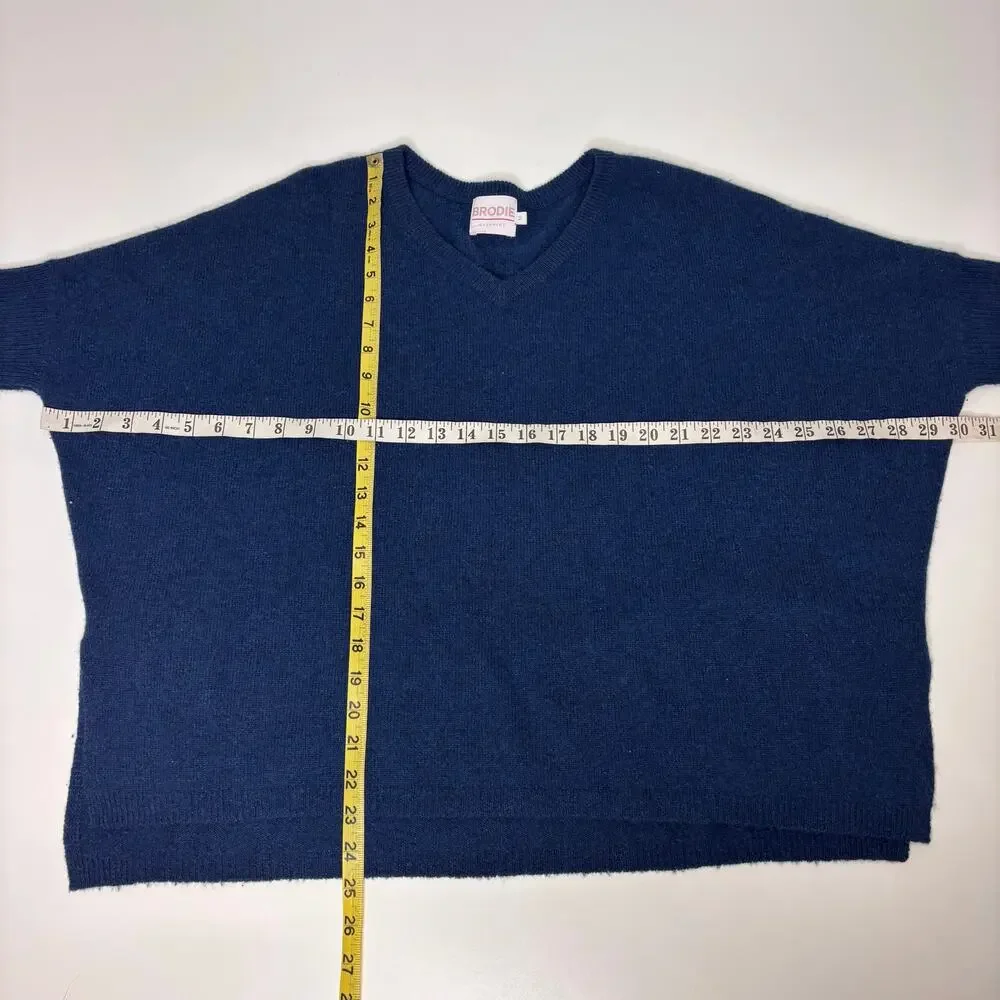 Brodie Cashmere Bronte V Neck Dolman Short Sleeve Oversize Sweater Blue M - Picture 8 of 8